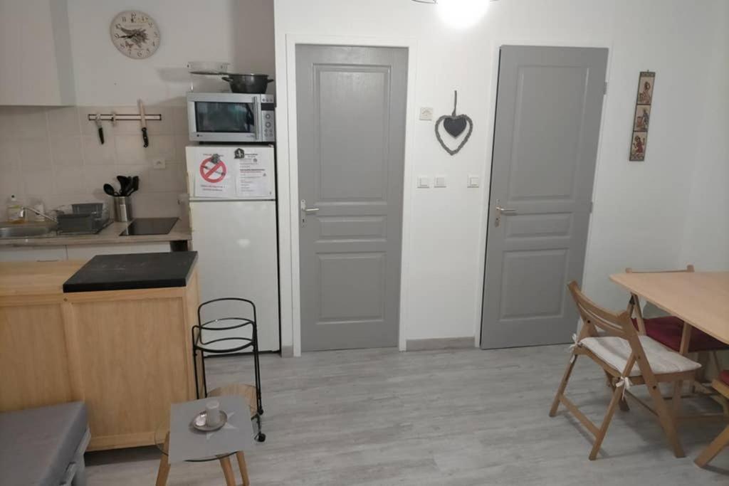 Le Mistral Location Apartament La Ciotat Zewnętrze zdjęcie